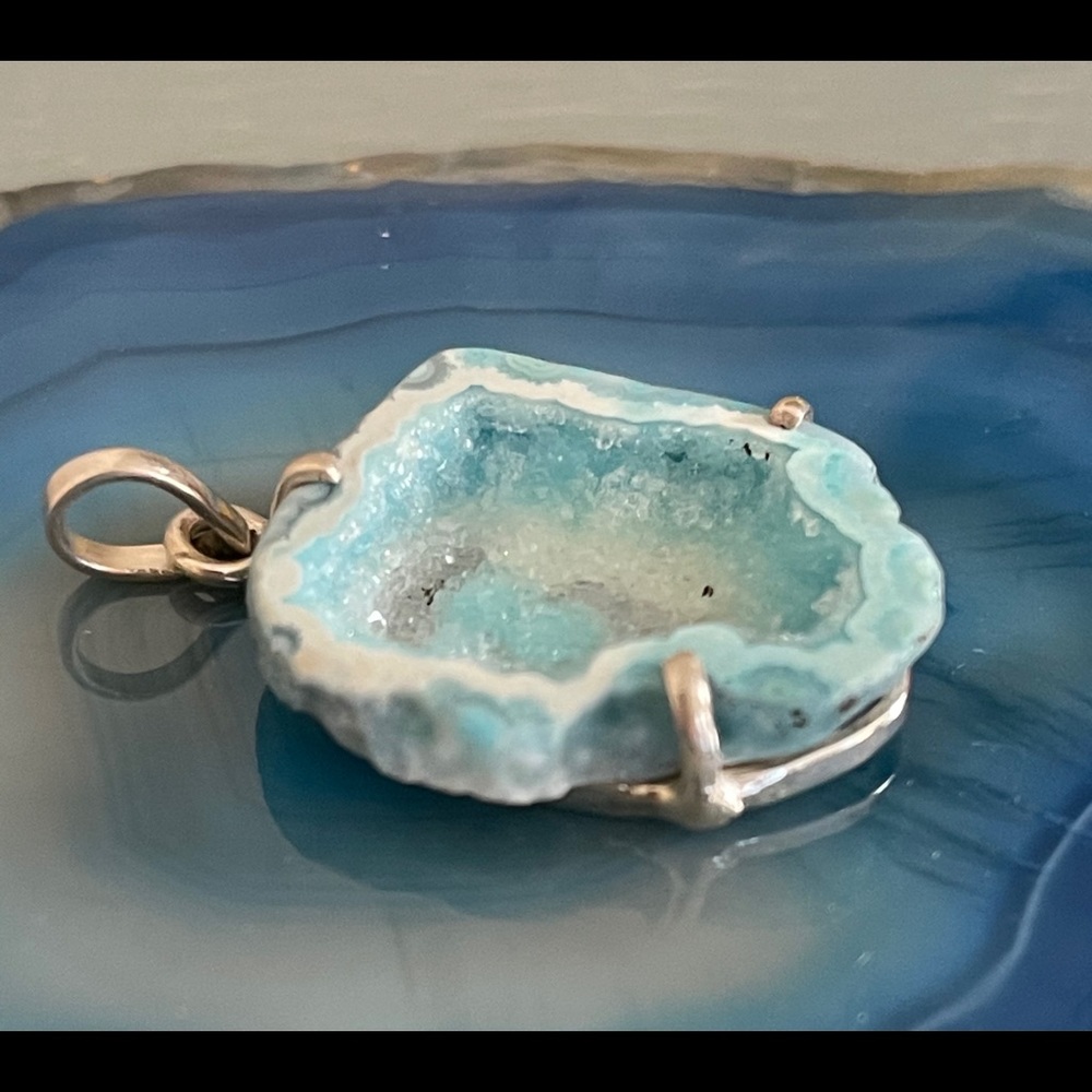 ⭐️ New Druzy Sterling Silver Pendant - Picture 3 of 7